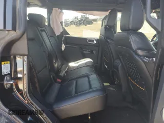 2024 Ford Bronco Badlands z VIN 1FMEE9BP6RLA19522, wystawiony jako Copart lot #52170655 z przebiegiem 10 057 mil mil oraz Szkoda całkowita • Salvage title. Historia ofert i sprzedaży dostępna na DreamBid. Obrazek 11.