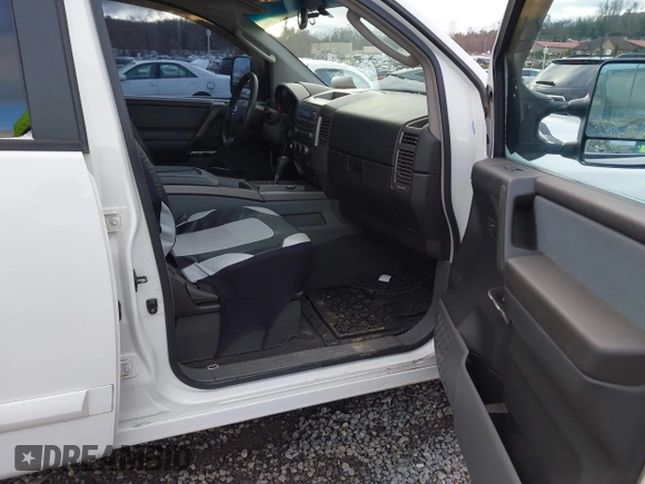 2005 Nissan Titan SE with VIN 1N6BA07B25N531673, listed as a IAAI auction lot 41726725 with 237,837 mi miles and . Bid and sale history available at DreamBid. Image 5.