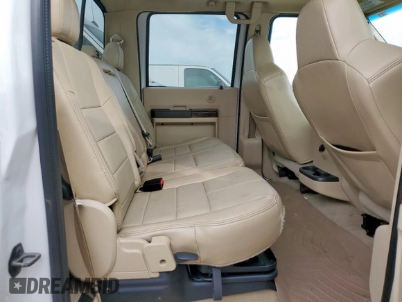 2010 Ford F-350 XL z VIN 1FTWW3DR6AEA53275, wystawiony jako Copart lot #47399635 z przebiegiem 123 437 mil mil oraz Czysty tytuł • Clean title. Historia ofert i sprzedaży dostępna na DreamBid. Obrazek 10.