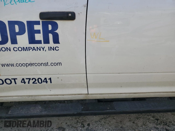 2019 Ram 3500 Tradesman with VIN 3C7WRSCL1KG551105, listed as a Copart auction lot 82125434 with 85,404 mi miles and Salvage Title. Bid and sale history available at carsss.com. Image 12.