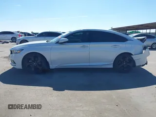 2018 Honda Accord Touring z VIN 1HGCV1F96JA144076, wystawiony jako IAAI lot #41561688 z przebiegiem 125 539 mil mil oraz . Historia ofert i sprzedaży dostępna na DreamBid. Obrazek 14.