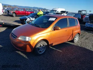 2008 Chevrolet Aveo LS with VIN KL1TD66678B089931, listed as a IAAI auction lot 41562783 with 184,225 mi miles. Bid and sale history available at carsss.com. Image 2.