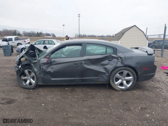 2014 Dodge Charger RT Plus with VIN 2C3CDXCT6EH159466, listed as a IAAI auction lot 41717142 with 104,462 mi miles. Bid and sale history available at carsss.com. Image 15.