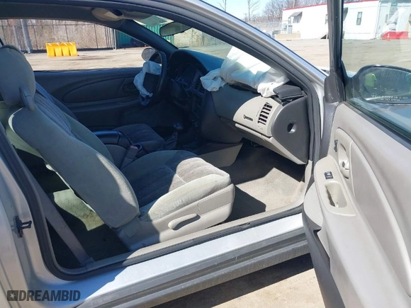 2004 Chevrolet Monte Carlo LS with VIN 2G1WW12E249243885, listed as a IAAI auction lot 41835405 with 153,895 mi miles. Bid and sale history available at carsss.com. Image 5.