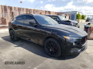 2018 Maserati Levante GranSport with VIN ZN661XUS9JX294503, listed as a Copart auction lot 70381133 with 64,416 mi miles. Bid and sale history available at carsss.com. Image 4.