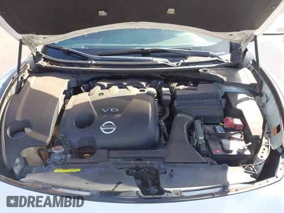 2014 Nissan Maxima SV z VIN 1N4AA5AP7EC475084, wystawiony jako IAAI lot #41624955 z przebiegiem 112 025 mil mil oraz . Historia ofert i sprzedaży dostępna na DreamBid. Obrazek 10.