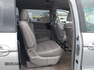 2003 Honda Odyssey EX-L z VIN 5FNRL18033B042810, wystawiony jako IAAI lot #42229495 z przebiegiem 231 682 mil mil oraz . Historia ofert i sprzedaży dostępna na DreamBid. Obrazek 8.