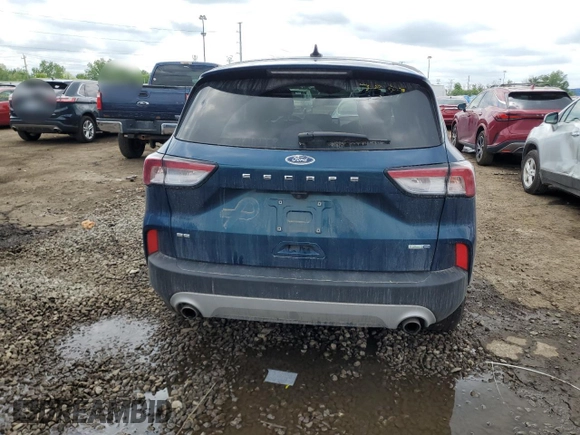 2020 Ford Escape SE with VIN 1FMCU9G64LUA83537, listed as a Copart auction lot 58823825 with 28,609 mi miles and Salvage title. Bid and sale history available at DreamBid. Image 6.