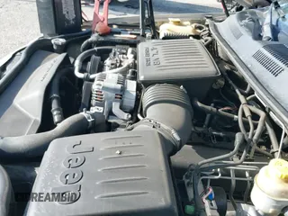 2004 Jeep Grand Cherokee Laredo z VIN 1J4GX48N24C334983, wystawiony jako IAAI lot #42522088 z przebiegiem 169 793 mil mil oraz . Historia ofert i sprzedaży dostępna na DreamBid. Obrazek 19.