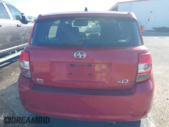 2013 Scion xD z VIN JTKKUPB43D1029717, wystawiony jako IAAI lot #41772021 z przebiegiem 165 751 mil mil oraz . Historia ofert i sprzedaży dostępna na DreamBid. Obrazek 16.