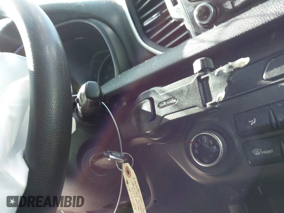 2019 Kia Sportage LX with VIN KNDPM3AC4K7621023, listed as a IAAI auction lot 41981361 with Not Provided miles and . Bid and sale history available at DreamBid. Image 11.