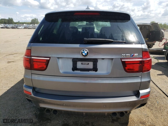 2013 BMW X5 M with VIN 5YMGY0C5XD0C11995, listed as a Copart auction lot 68321044 with 91,844 mi miles and Non Repairable. Bid and sale history available at carsss.com. Image 6.