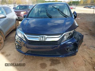 2019 Honda Odyssey EX-L with VIN 5FNRL6H72KB090503, listed as a IAAI auction lot 40958508 with 101,597 mi miles. Bid and sale history available at carsss.com. Image 13.