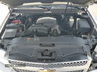 2011 Chevrolet Avalanche LTZ with VIN 3GNTKGE39BG302847, listed as a Copart auction lot 74126814 with 246,301 mi miles and Salvage Title. Bid and sale history available at carsss.com. Image 11.