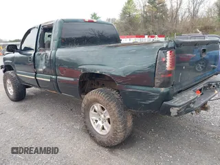 2004 Chevrolet Silverado 1500 LS with VIN 1GCEC19V54Z341512, listed as a IAAI auction lot 41930609 with 176,859 mi miles. Bid and sale history available at carsss.com. Image 3.