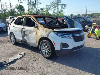 2024 Chevrolet Equinox LT with VIN 3GNAXKEG8RL135767, listed as a IAAI auction lot 41942227 with 1 mi miles. Bid and sale history available at carsss.com. Image 1.