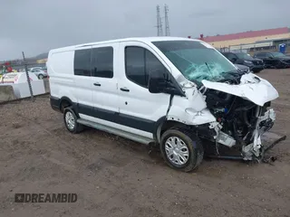 2016 Ford Transit Cargo with VIN 1FTYR1ZM8GKB37562, listed as a IAAI auction lot 41997797 with 71,452 mi miles. Bid and sale history available at carsss.com. Image 1.