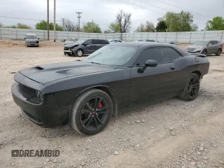 2017 Dodge Challenger SXT Plus z VIN 2C3CDZAG7HH650540, wystawiony jako Copart lot #50882965 z przebiegiem 125 670 mil mil oraz Szkoda całkowita • Salvage title. Historia ofert i sprzedaży dostępna na DreamBid. Obrazek 1.