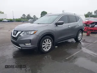 2017 Nissan Rogue SL z VIN 5N1AT2MT1HC897170, wystawiony jako IAAI lot #42037917 z przebiegiem 116 194 mil mil oraz . Historia ofert i sprzedaży dostępna na DreamBid. Obrazek 2.