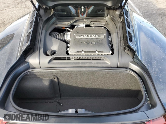 2024 Lotus Emira First Edition с VIN SCCLEKAX3RHB12409, выставлен на аукционе Copart как лот 86659254 с пробегом 1 014 миль миль и Списание • Salvage title. История ставок и продаж доступна на DreamBid. Изображение 11.