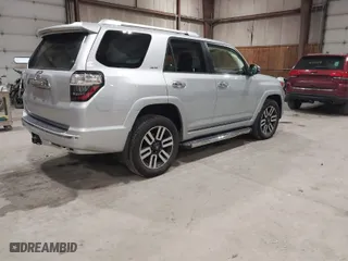 2018 Toyota 4Runner SR5 with VIN JTEBU5JR7J5551601, listed as a IAAI auction lot 41900697 with 68,057 mi miles. Bid and sale history available at carsss.com. Image 4.