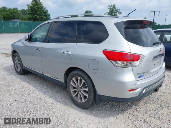 2014 Nissan Pathfinder SL with VIN 5N1AR2MN6EC735904, listed as a IAAI auction lot 42817020 with 190,936 mi miles and . Bid and sale history available at DreamBid. Image 3.