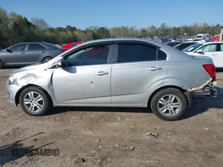 2015 Chevrolet Sonic LT with VIN 1G1JC5SH5F4175981, listed as a IAAI auction lot 41925059 with 122,223 mi miles and . Bid and sale history available at DreamBid. Image 14.