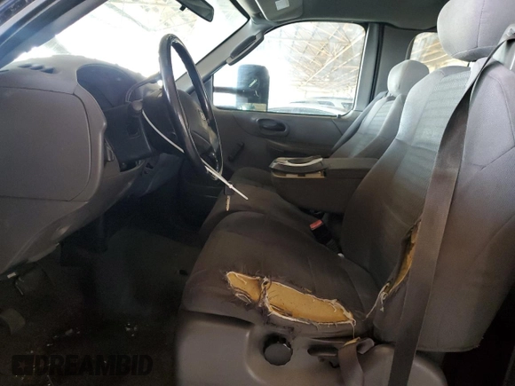 2003 Ford F-150 XL с VIN 2FTRX17W43CA44079, выставлен на аукционе Copart как лот 56494625 с пробегом 275 274 миль миль и Списание • Salvage title. История ставок и продаж доступна на DreamBid. Изображение 7.