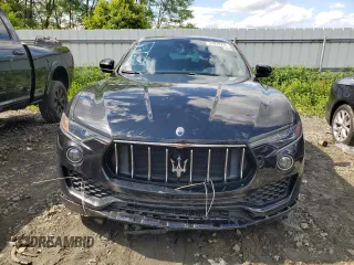 2020 Maserati Levante S z VIN ZN661YUA6LX344645, wystawiony jako Copart lot #57919275 z przebiegiem Nie podano mil oraz Czysty tytuł • Clean title. Historia ofert i sprzedaży dostępna na DreamBid. Obrazek 5.