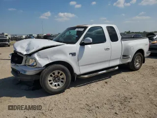 2002 Ford F-150 XL z VIN 1FTRX07W52KB08618, wystawiony jako Copart lot #57941974 z przebiegiem 172 843 mil mil oraz Szkoda całkowita • Salvage title. Historia ofert i sprzedaży dostępna na DreamBid. Obrazek 1.