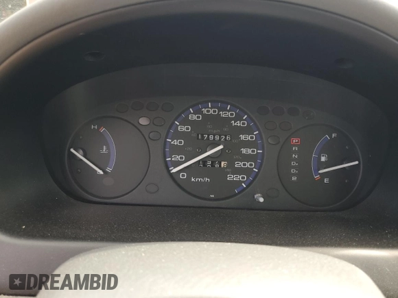 2000 Honda Civic VP with VIN 2HGEJ6619YH905321, listed as a Copart auction lot 51945305 with 179,926 mi miles and Clean Title. Bid and sale history available at DreamBid. Image 9.