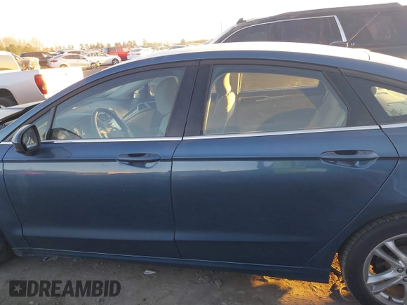 2018 Ford Fusion SE with VIN 3FA6P0HD6JR224085, listed as a IAAI auction lot 41437286 with 85,340 mi miles and . Bid and sale history available at DreamBid. Image 15.
