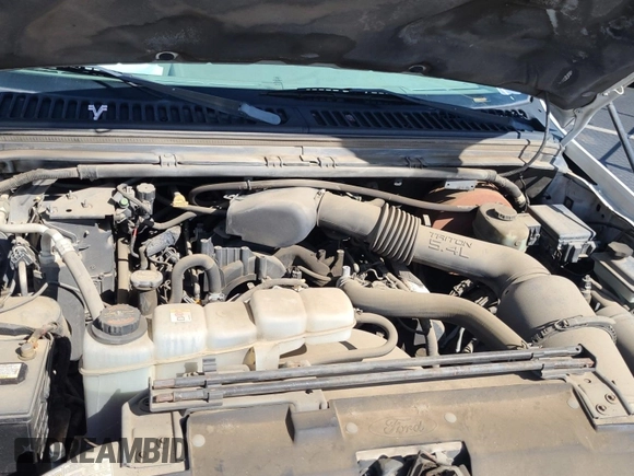 2001 Ford F-250 XL with VIN 1FTNX20L41EC24738, listed as a IAAI auction lot 42774162 with 132,911 mi miles and . Bid and sale history available at DreamBid. Image 29.