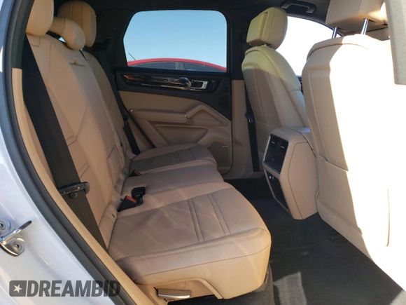 2019 Porsche Cayenne S z VIN WP1AB2AY0KDA65357, wystawiony jako Copart lot #88664425 z przebiegiem 54 087 mil mil oraz Szkoda całkowita • Salvage title. Historia ofert i sprzedaży dostępna na DreamBid. Obrazek 11.