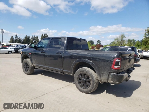 2020 Ram 2500 Limited z VIN 3C6UR5SL0LG273751, wystawiony jako Copart lot #52580975 z przebiegiem 101 615 mil mil oraz Szkoda całkowita • Salvage title. Historia ofert i sprzedaży dostępna na DreamBid. Obrazek 2.