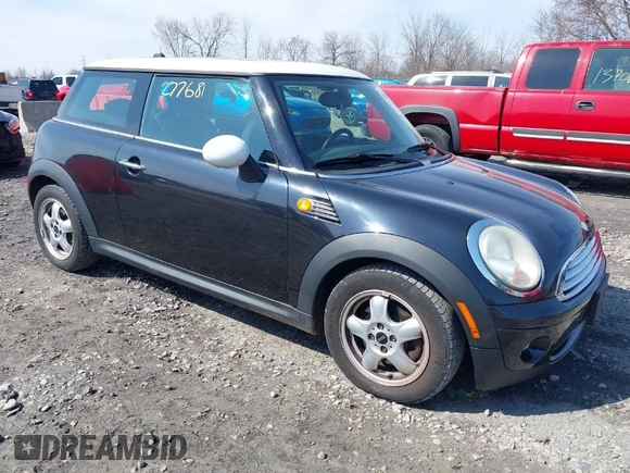 2007 MINI Hardtop with VIN WMWMF33567TT53664, listed as a IAAI auction lot 42027768 with 75,970 mi miles and . Bid and sale history available at DreamBid. Image 1.