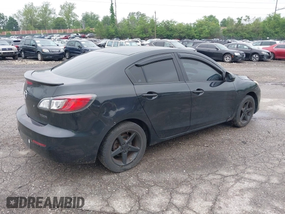 2012 Mazda 3 i Sport z VIN JM1BL1UG6C1508193, wystawiony jako IAAI lot #42276168 z przebiegiem 195 465 mil mil oraz . Historia ofert i sprzedaży dostępna na DreamBid. Obrazek 4.