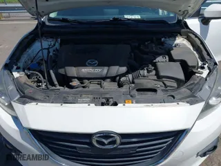 2016 Mazda Mazda3 i Grand Touring with VIN JM1BM1X79G1319469, listed as a IAAI auction lot 41929229 with 121,883 mi miles. Bid and sale history available at carsss.com. Image 10.