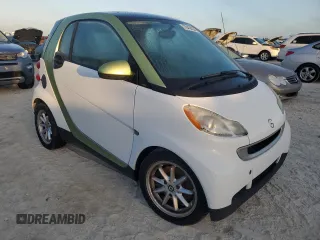 2010 Smart fortwo Pure with VIN WMEEJ3BA6AK358740, listed as a Copart auction lot 76438034 with Not provided miles and Non repairable. Bid and sale history available at DreamBid. Image 4.