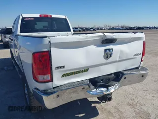 2015 Ram 2500 Tradesman с VIN 3C6UR5HL8FG670037, выставлен на аукционе IAAI как лот 41410963 с пробегом 309 304 миль миль и . История ставок и продаж доступна на DreamBid. Изображение 6.