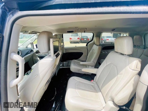 2017 Chrysler Pacifica Touring L Plus with VIN 2C4RC1EG2HR811746, listed as a Copart auction lot 55299395 with 144,047 mi miles and Clean Title. Bid and sale history available at DreamBid. Image 9.