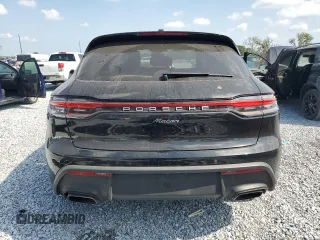 2022 Porsche Macan with VIN WP1AA2A56NLB09932, listed as a Copart auction lot 55310715 with 18,741 mi miles and Salvage title. Bid and sale history available at DreamBid. Image 6.