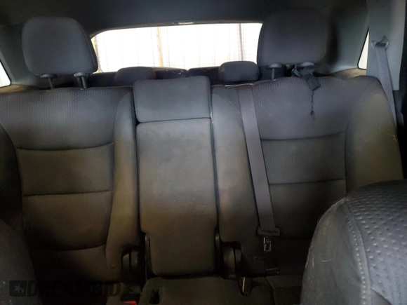 2011 Kia Sorento LX with VIN 5XYKT4A12BG017295, listed as a Copart auction lot 54322535 with 165,784 mi miles and Salvage Title. Bid and sale history available at carsss.com. Image 10.