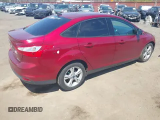 2013 Ford Focus SE with VIN 1FADP3F2XDL371376, listed as a IAAI auction lot 42074806 with 152,836 mi miles. Bid and sale history available at carsss.com. Image 4.