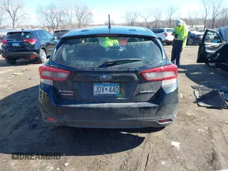 2022 Subaru Impreza z VIN 4S3GTAB67N3725386, wystawiony jako IAAI lot #41687838 z przebiegiem 46 436 mil mil oraz . Historia ofert i sprzedaży dostępna na DreamBid. Obrazek 17.