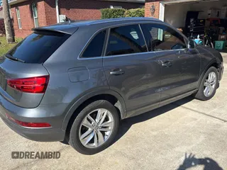 2016 Audi Q3 Premium Plus z VIN WA1BFCFS1GR017150, wystawiony jako Copart lot #50257805 z przebiegiem 108 318 mil mil oraz Czysty tytuł • Clean title. Historia ofert i sprzedaży dostępna na DreamBid. Obrazek 4.