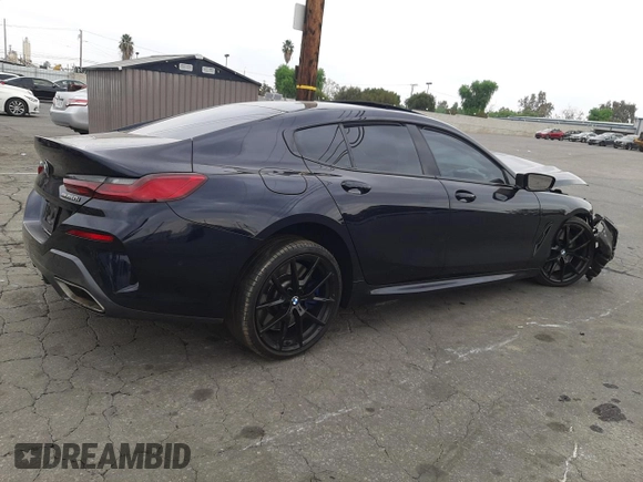 2020 BMW 8 Series M850i with VIN WBAGV8C09LCE58018, listed as a Copart auction lot 75584913 with 0 mi miles. Bid and sale history available at carsss.com. Image 3.