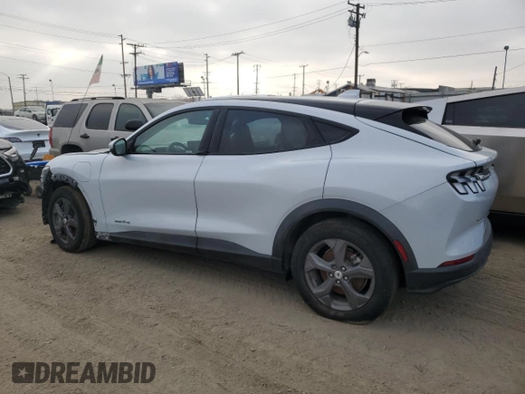 2022 Ford Mustang Mach-E Select z VIN 3FMTK1SS2NMA18639, wystawiony jako Copart lot #83831634 z przebiegiem 8 454 mil mil oraz Szkoda całkowita • Salvage title. Historia ofert i sprzedaży dostępna na DreamBid. Obrazek 2.