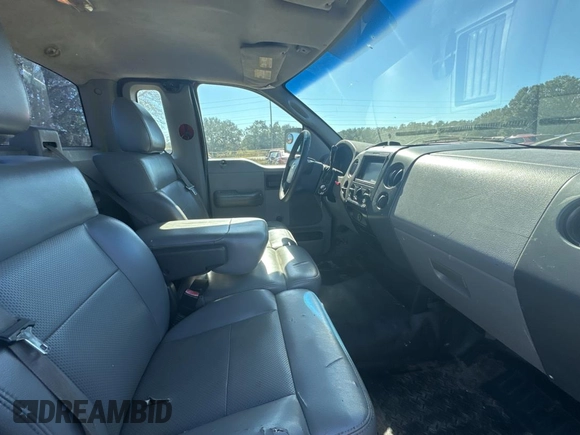 2007 Ford F-150 XL with VIN 1FTRF12W47KB40354, listed as a Copart auction lot 83070514 with 347,761 mi miles and Clean Title. Bid and sale history available at carsss.com. Image 5.