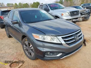 2014 Honda Crosstour EX-L z VIN 5J6TF2H59EL002739, wystawiony jako IAAI lot #41837819 z przebiegiem 139 361 mil mil oraz . Historia ofert i sprzedaży dostępna na DreamBid. Obrazek 1.